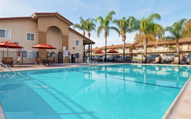 Best Western Plus Ontario Airport & Convention Center