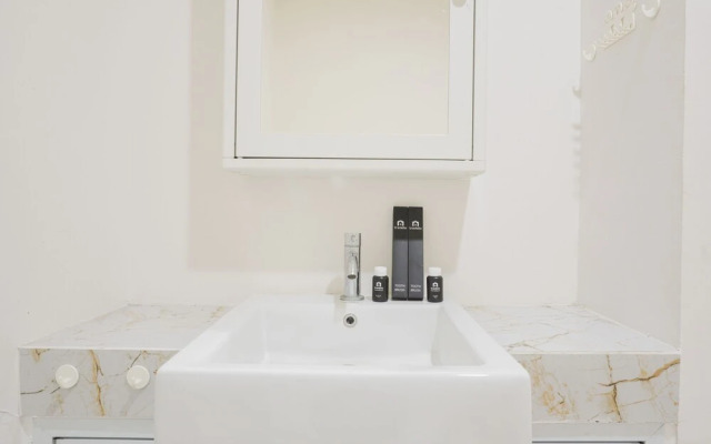 Cozy Stay 2BR at Paradise Mansion Apartment