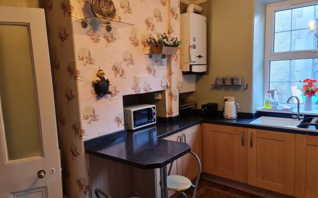 4Br Stunning Sea View Escape-near Snowdonia & Coastal Trails