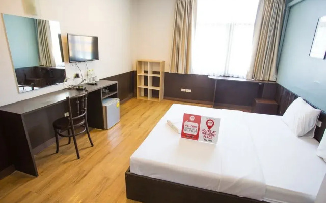 NIDA Rooms Phra Khanong 2163 Place