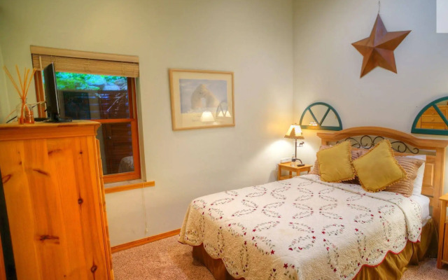 Abode on Woodside