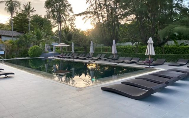 Twin Lotus Resort and Spa - Adults Only