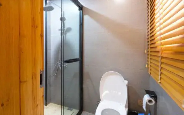 Fengming Shanju Hongcun Sleepless Homestay