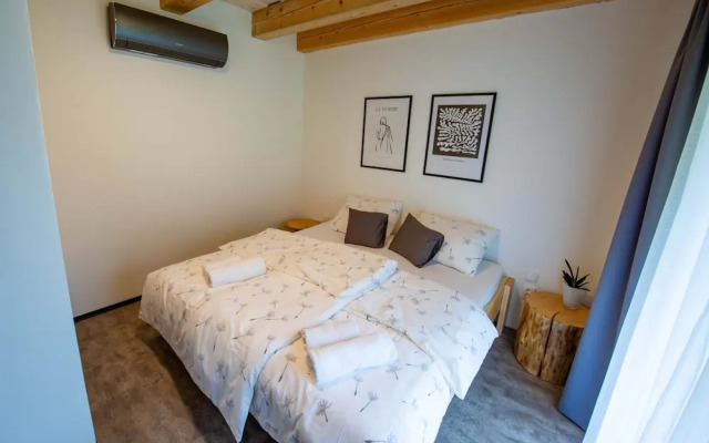 Splendid Villa in Bysovec