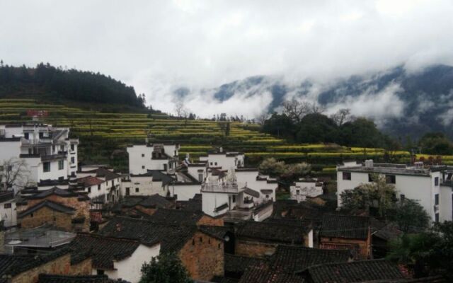 Wuyuan Jiangling Huayun Hotel