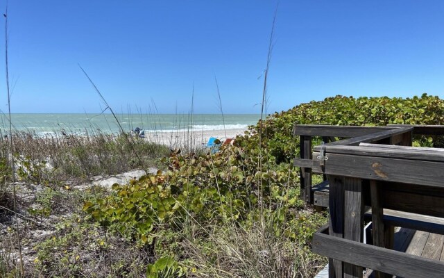 Slice of Paradise in Manasota Key
