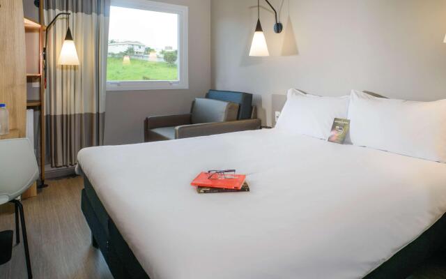 ibis Itatiba