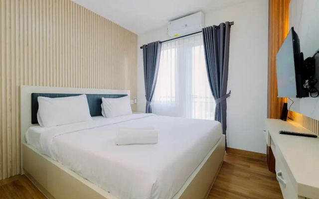 Restful and Modern 2BR at Sentul Tower Apartment