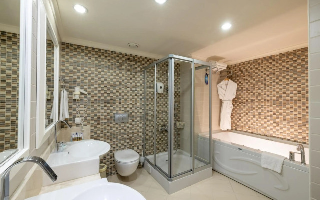 Crystal De Luxe Resort & Spa – All Inclusive
