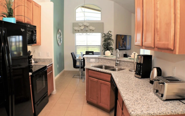 Crofton Springs House 4 Bedroom