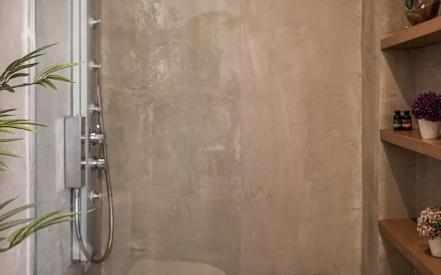 Domus Aqua, Member of Domus Elegance Collection