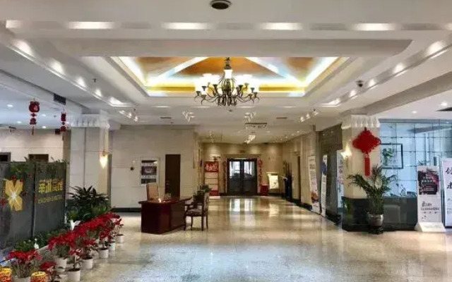 Xincheng Hotel