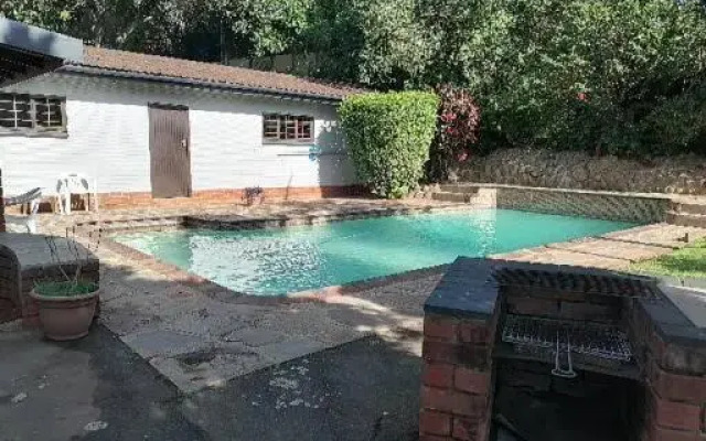 39 on Glenanil St