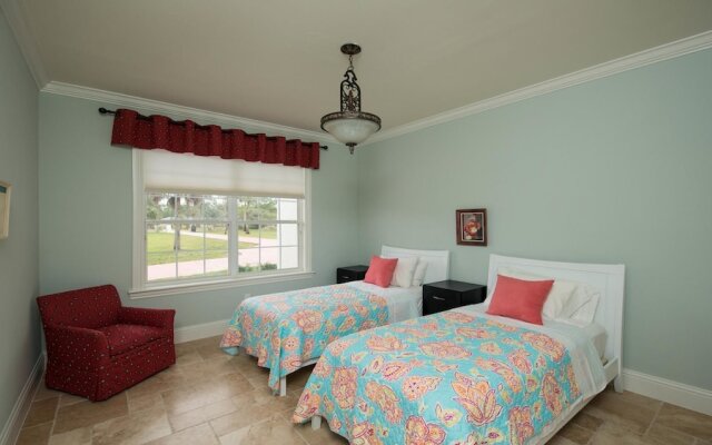 Knickerbocker Estate 8 Bedroom Home by NFVH