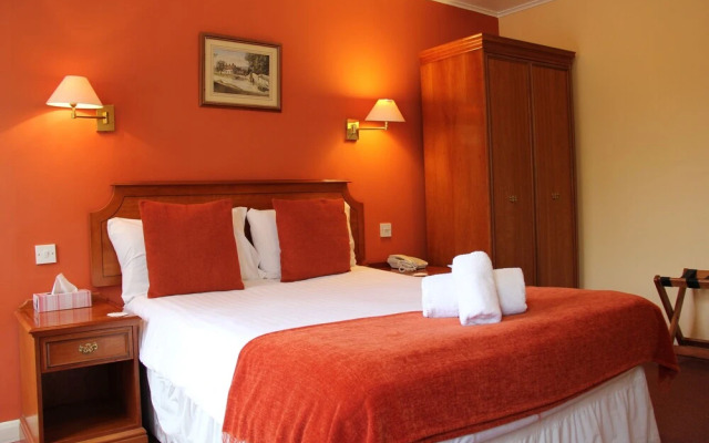 Oriel Hotel