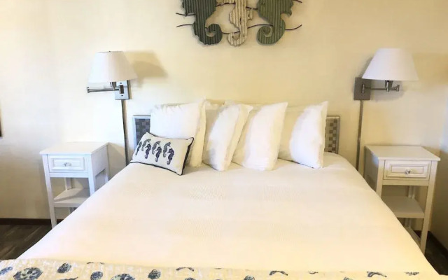 Lamplighter Inn