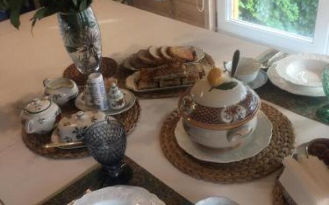 Domashniy Pansion Ponka House