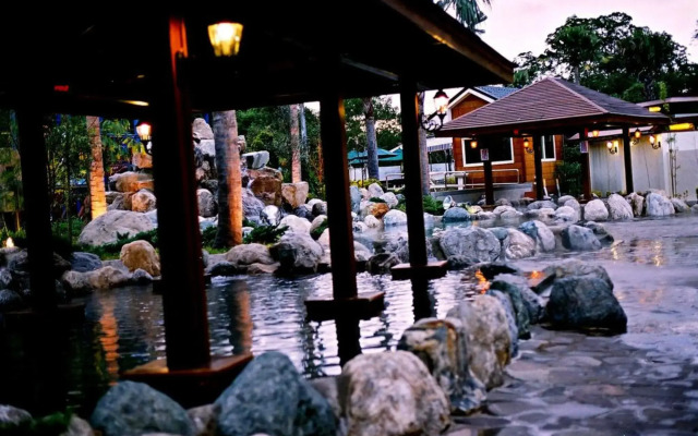 Riverain Spring Resort