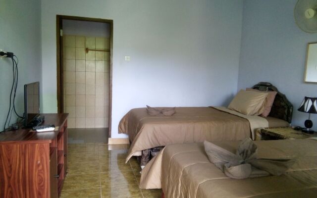 Family Garden Homestay