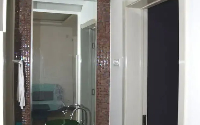 Lan Zhou Long Shang Purple Tulip