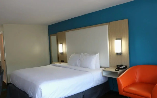 Sunbird ANNEX Resort