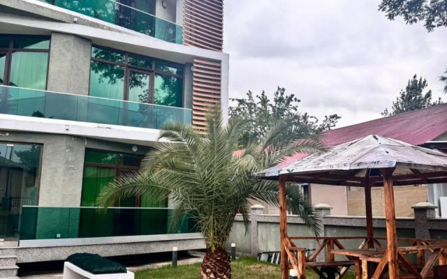 Flamingo Guest House