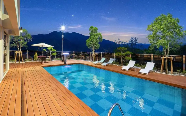 casaloma pension