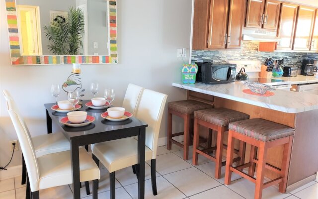 Lani Kai 109 by RedAwning