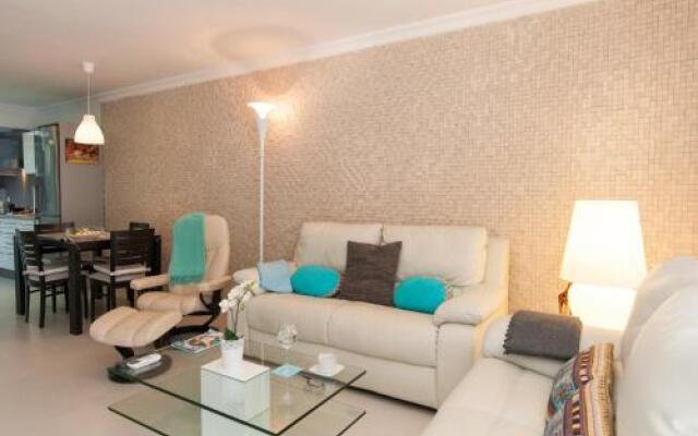 Beachfront Apartment Las Burras MRA 02
