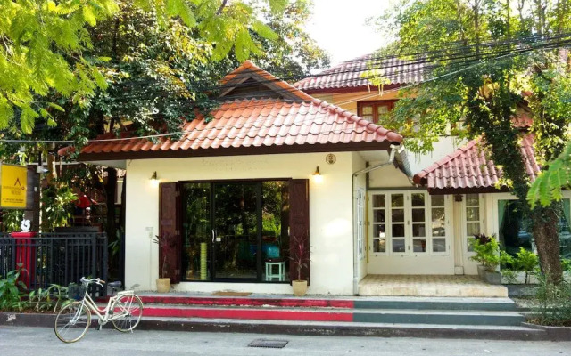 Belcarra Nimman Gallery