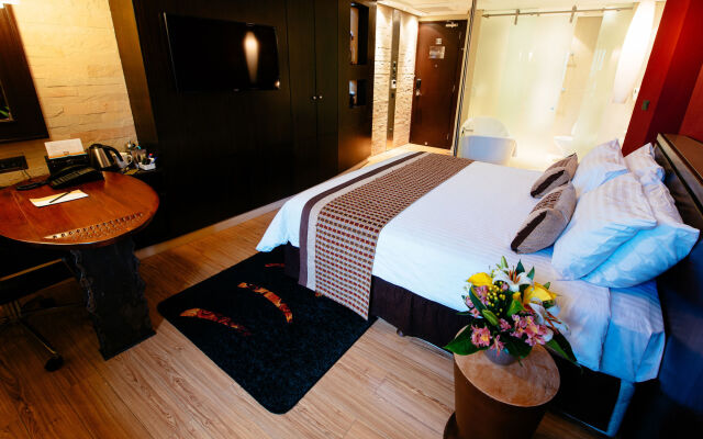 Tribe Hotel