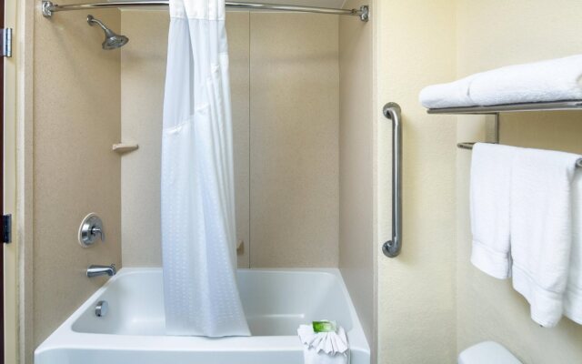 Holiday Inn Express Hotel & Suites Orlando - Apopka, an IHG Hotel