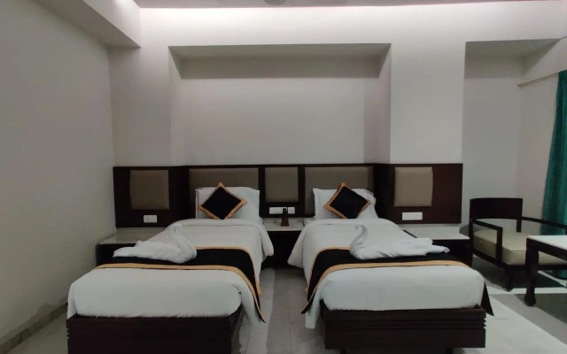 Hotel Saratha Rajans