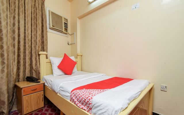 OYO 429 City Hotel