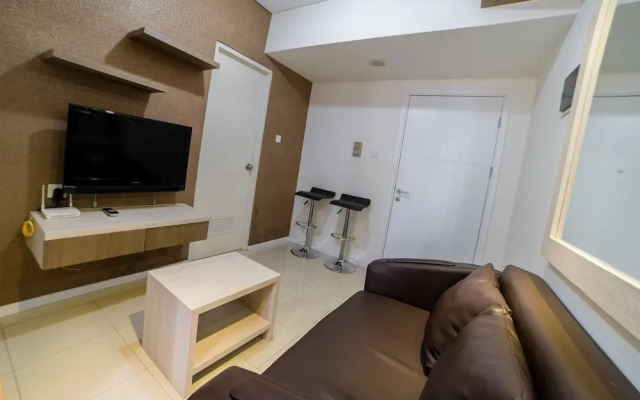 Serene & Cozy Apartment at Parahyangan Residences