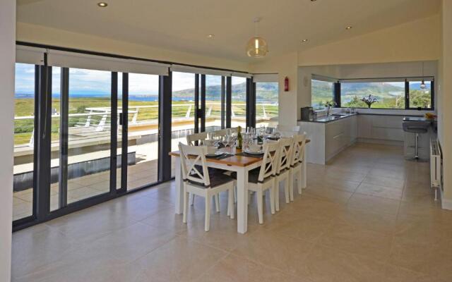 Property 260 Moyard