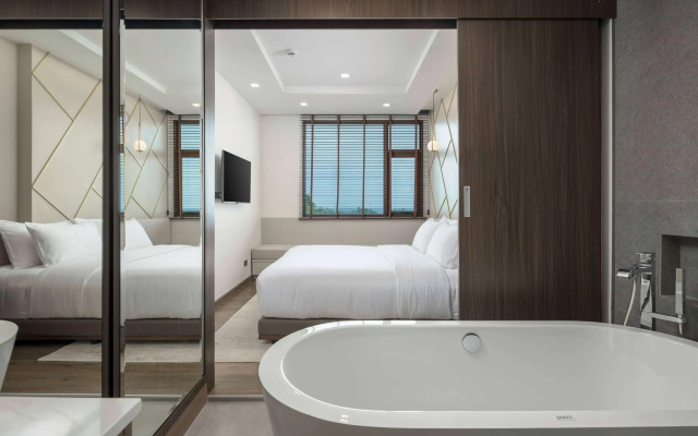 The Proud Karon Beach Phuket Trademark Collection By Wyndham
