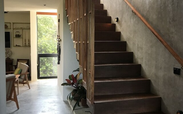 La Casa de María 11:11