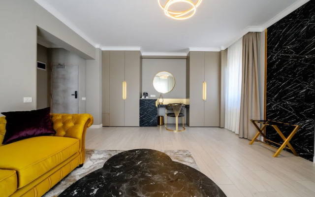 Elitte Inn & Suites