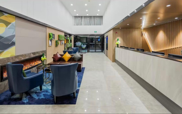 Home Inn Selected (Shanghai New International Expo Center, Guanglan Road Metro Station)