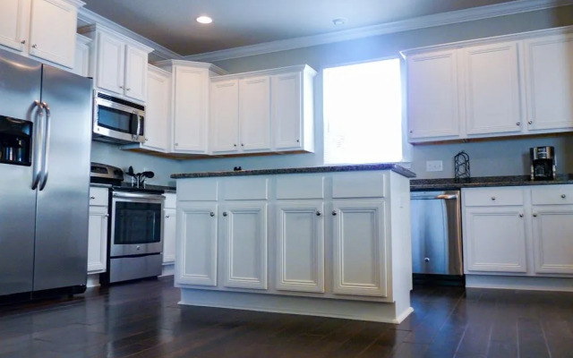 Southern Charm by RedAwning