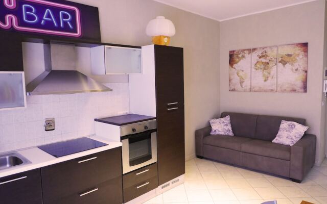 Casa Bella Marconi is an Apartment of 34 Square Meters. Clean, Bright, in the Heart of the City