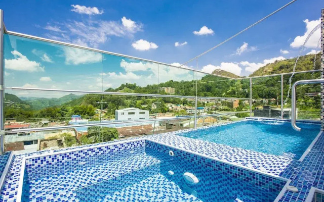 Hotel Natural De La Vega