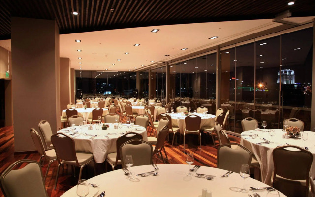 Liv City Hotels