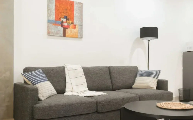 Luxstay Atria Sofo Suites Apartments