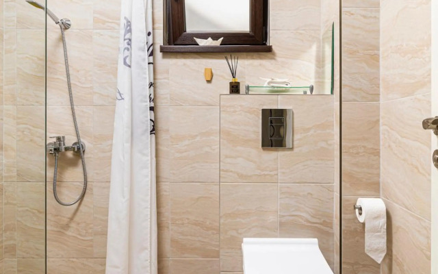 Luxury Central Apartment