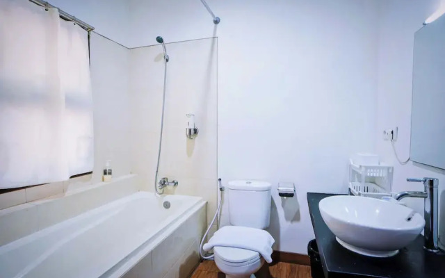 Jambuluwuk Residence Menteng