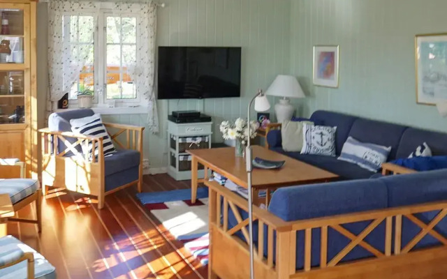 10 Person Holiday Home in Kongshavn