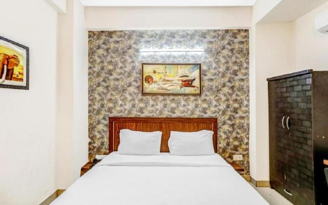 Hotel Noida Continental