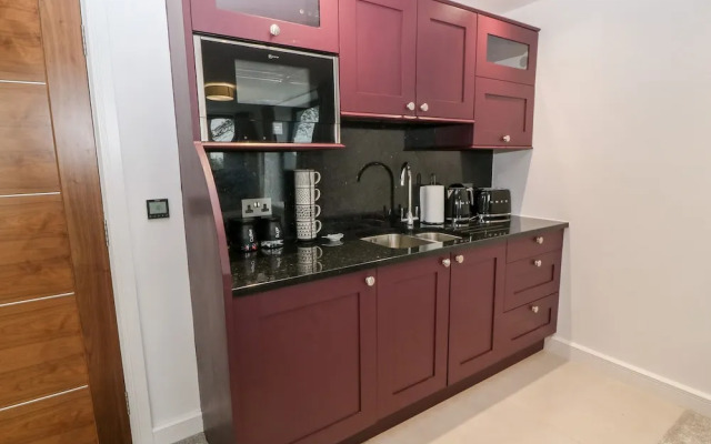 Dafarn Newydd Studio